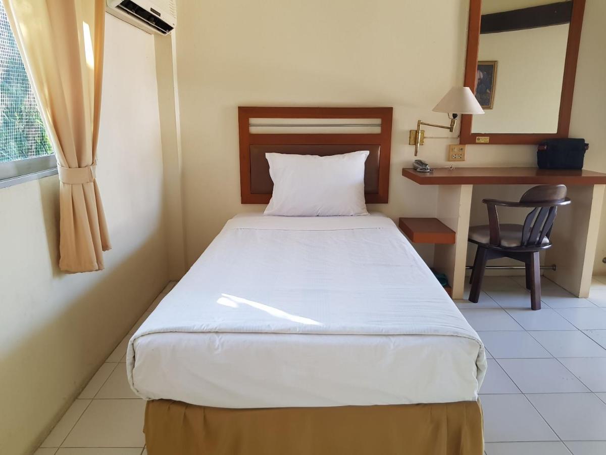 Casa Holiday Hotel Sha 피차눌로크 외부 사진