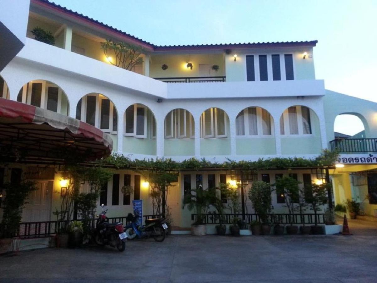 Casa Holiday Hotel Sha 피차눌로크 외부 사진