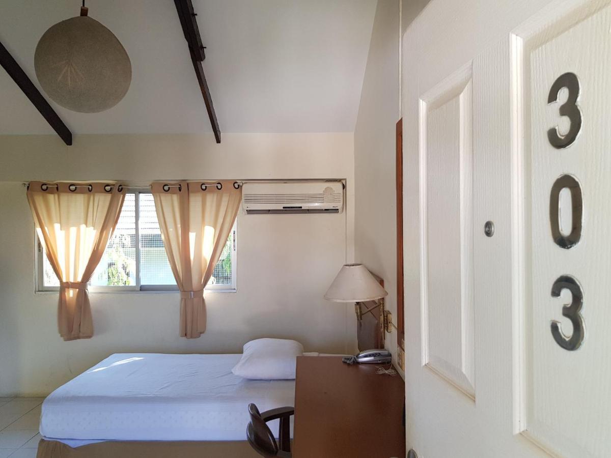 Casa Holiday Hotel Sha 피차눌로크 외부 사진