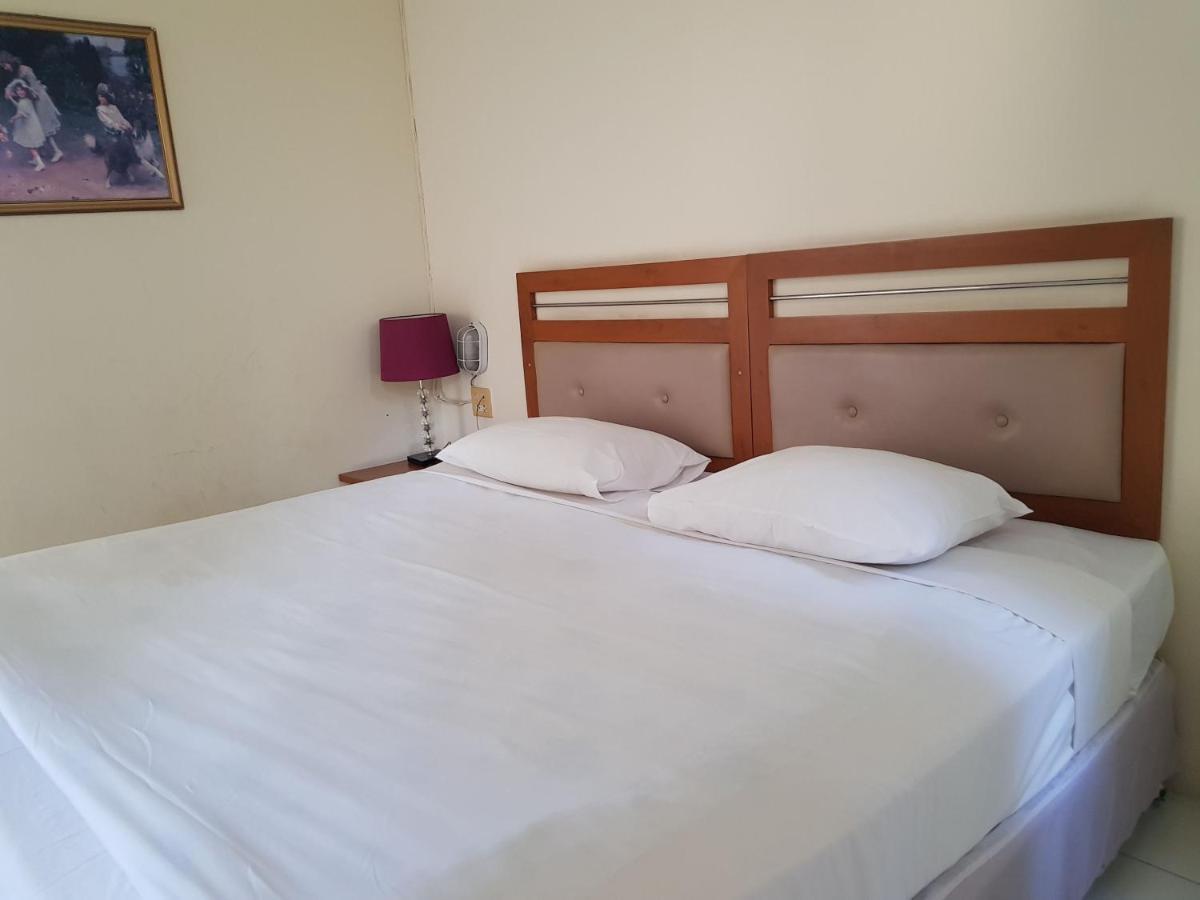 Casa Holiday Hotel Sha 피차눌로크 외부 사진