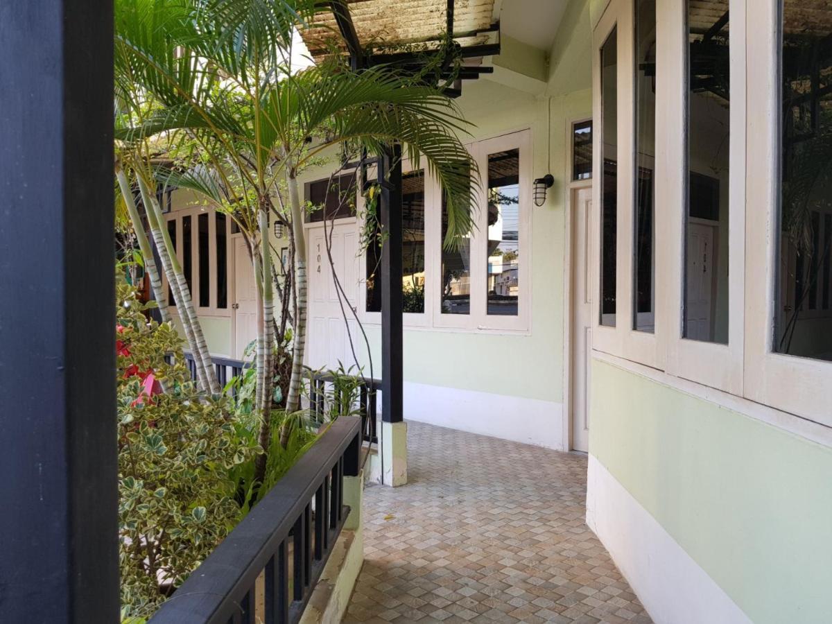 Casa Holiday Hotel Sha 피차눌로크 외부 사진