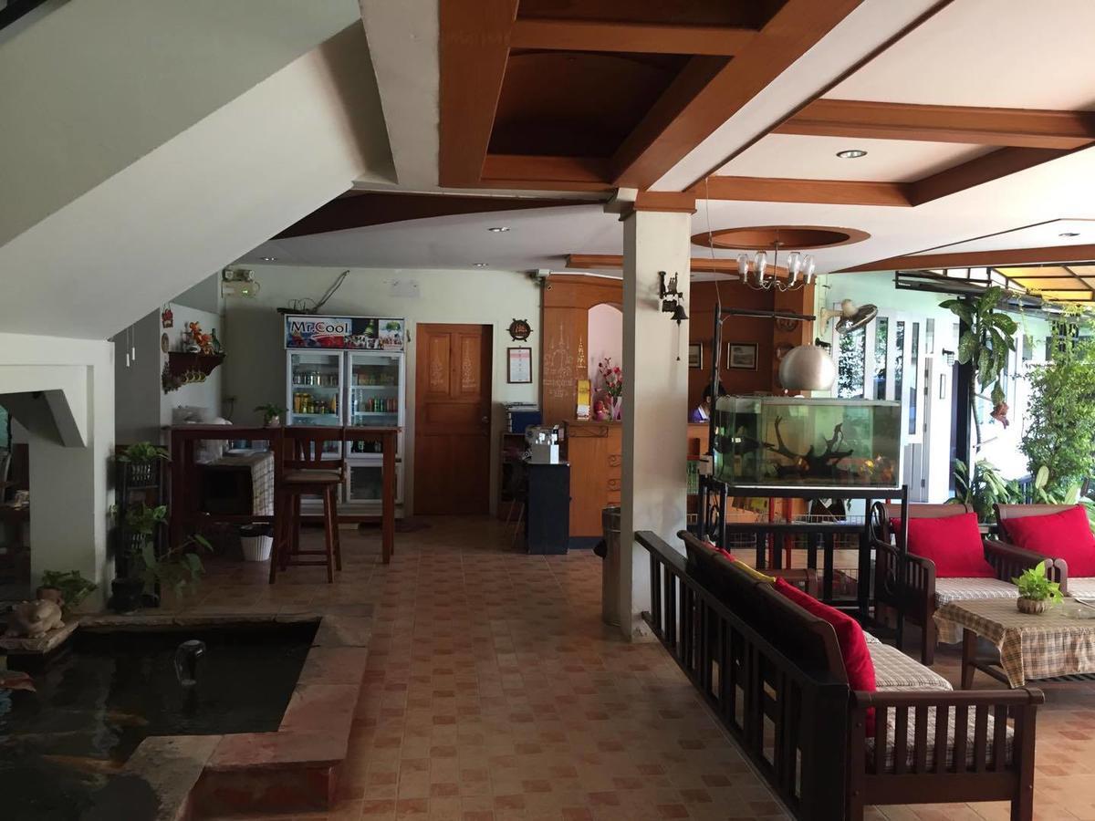 Casa Holiday Hotel Sha 피차눌로크 외부 사진